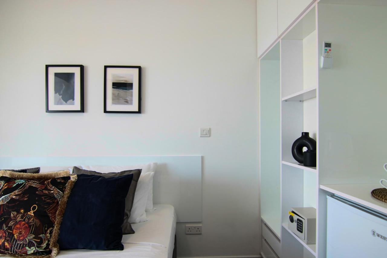Phaedrus Living: Luxury Suite Nicosia 509 מראה חיצוני תמונה